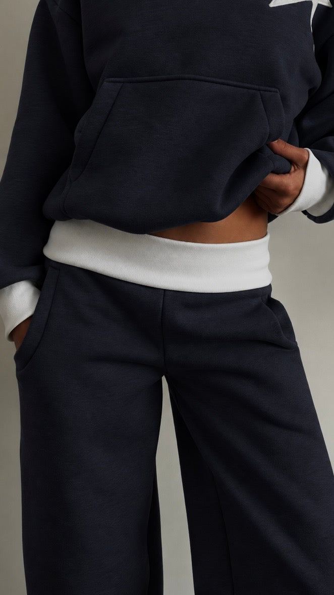Slower days joggers in dark navy