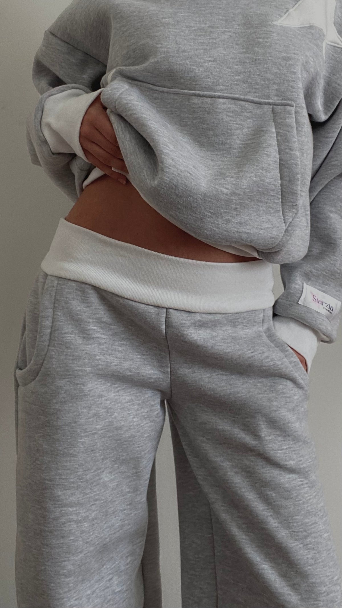 Slower days joggers in grey