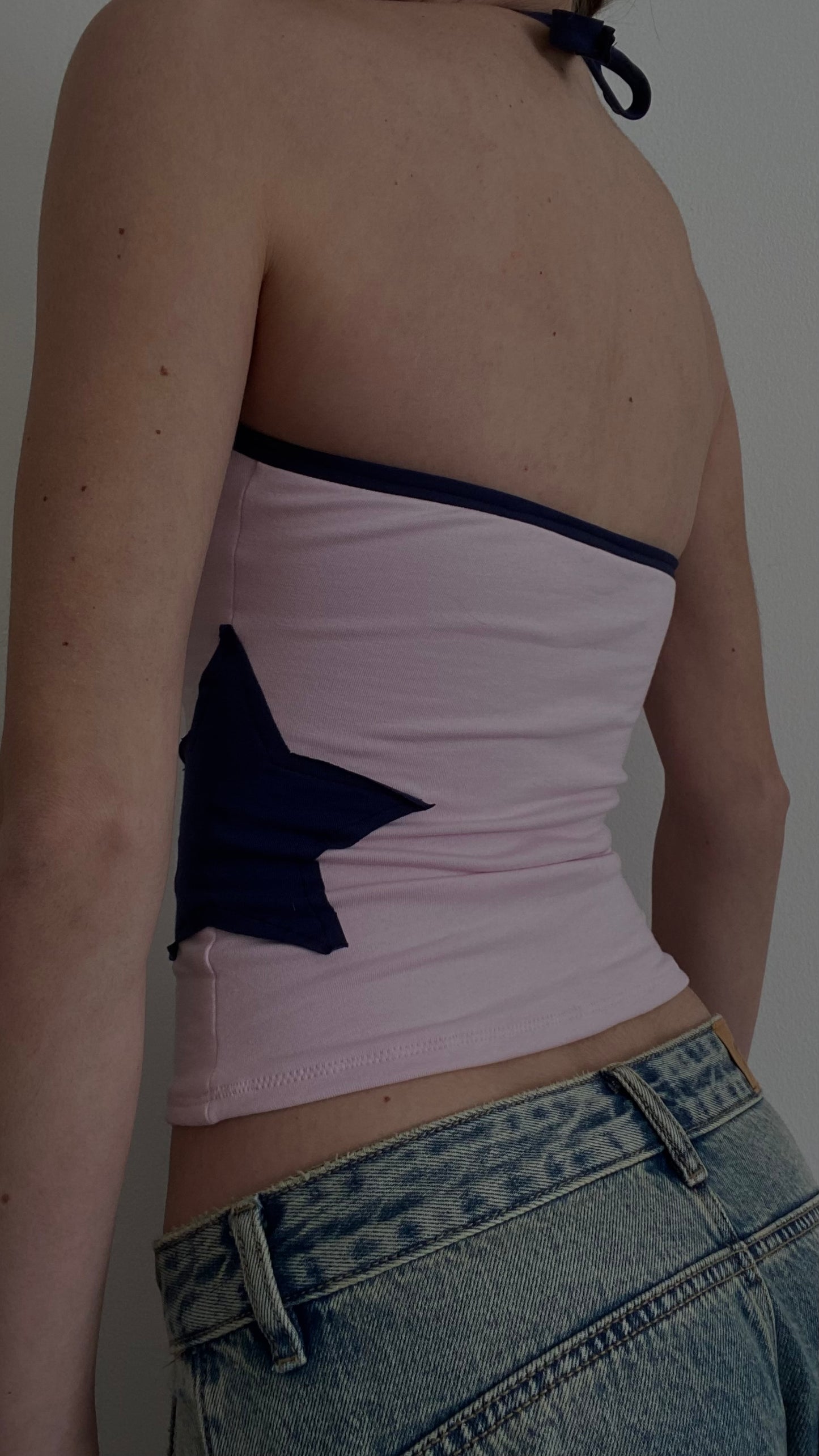 Star halter in pink / navy