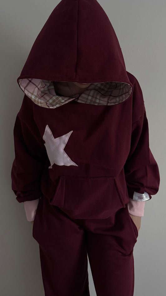 star hoodie in burgundy/pink